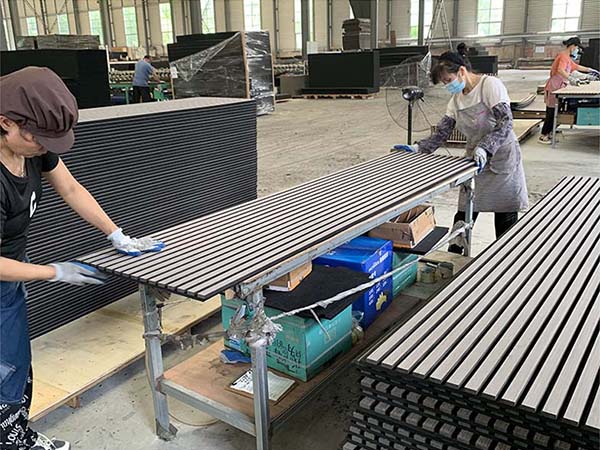sound-absorbing-wall-panels.jpg